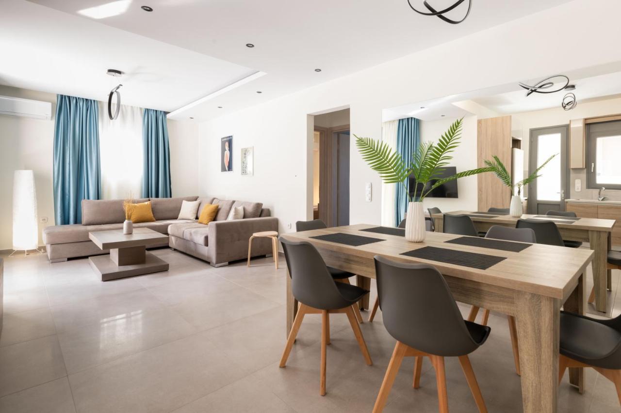 Tsatos Luxury *